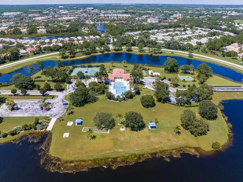 661 SW Lake Charles Circle Port St Lucie FL 34986