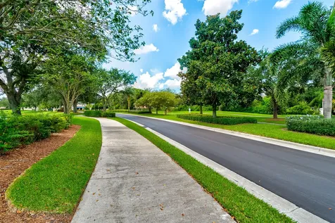 661 SW Lake Charles Circle Port St Lucie FL 34986