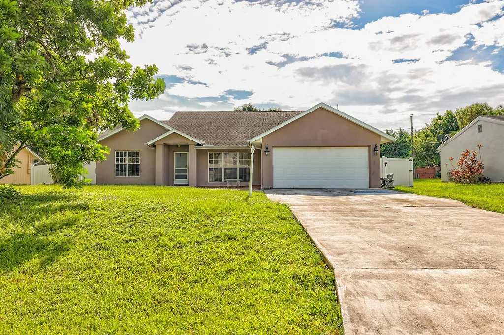 1961 SE Carvalho Street Port St Lucie FL 34983