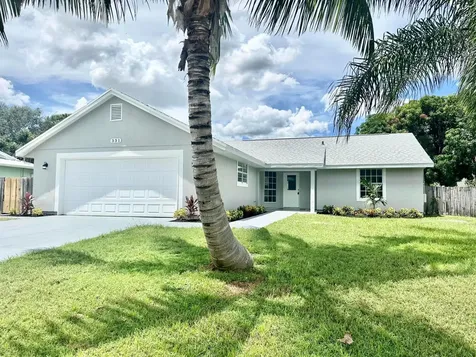 331 SE Volkerts Terrace Port St Lucie FL 34983