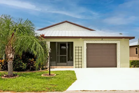 7 Barcelona Lane Port St Lucie FL 34952