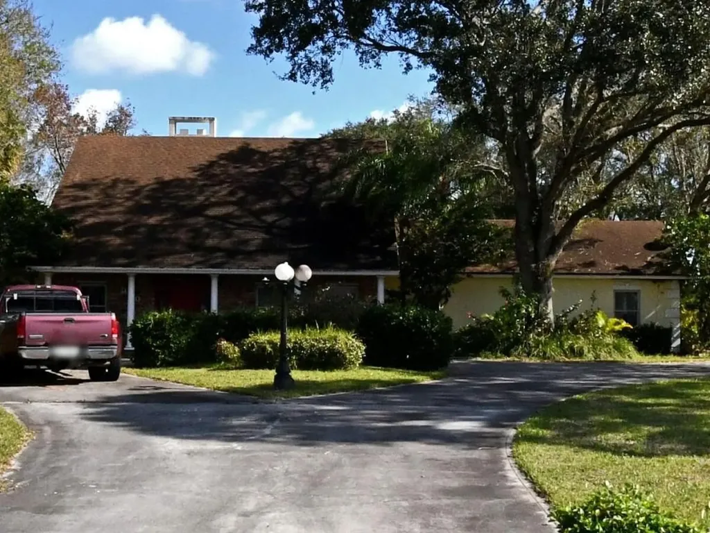 510 Woodcrest Drive Fort Pierce FL 34945