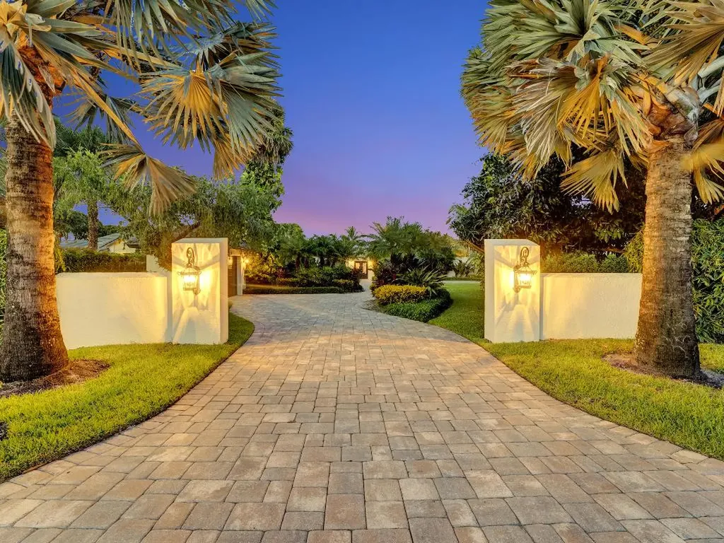 18903 SE Jupiter River Drive Jupiter FL 33458