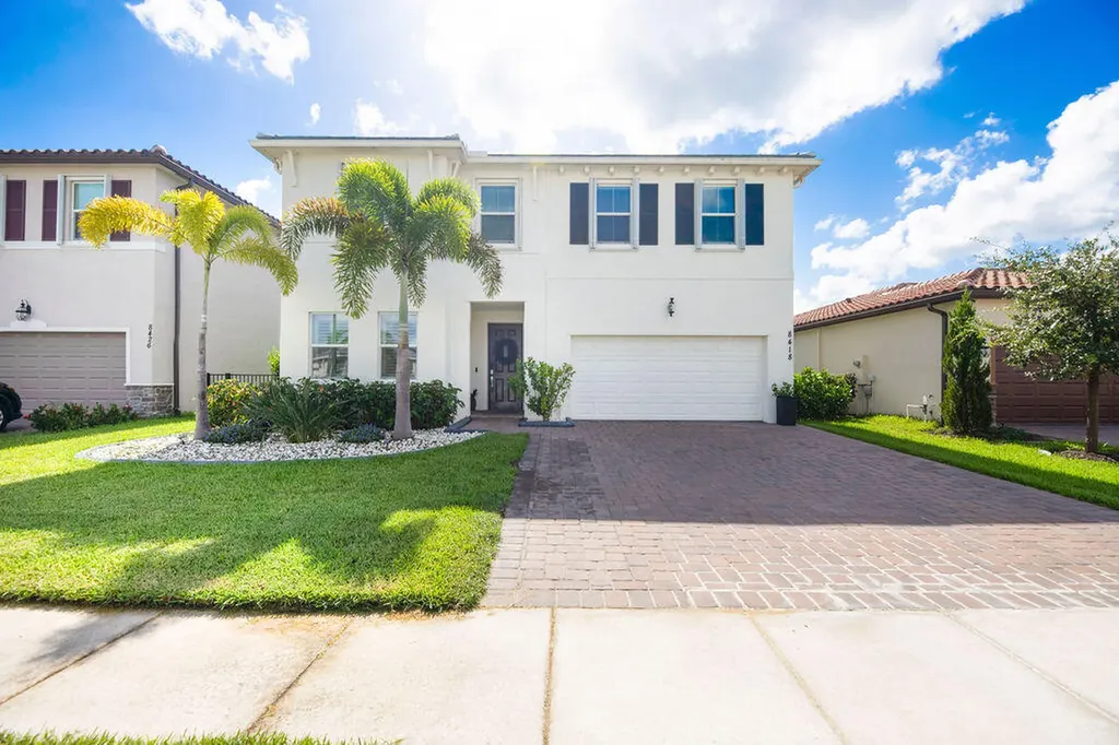 8418 NW Greenbank Circle Port St Lucie FL 34987