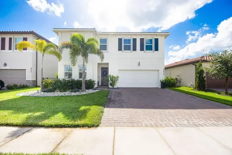 8418 NW Greenbank Circle Port St Lucie FL 34987