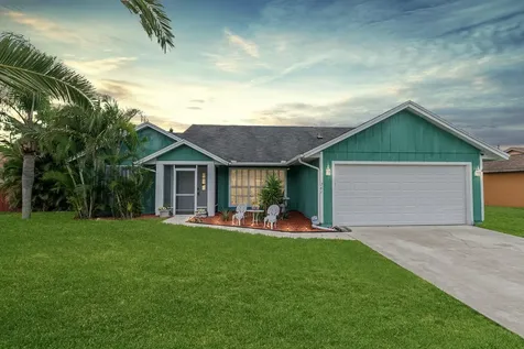 761 SW Parker Avenue Port St Lucie FL 34953