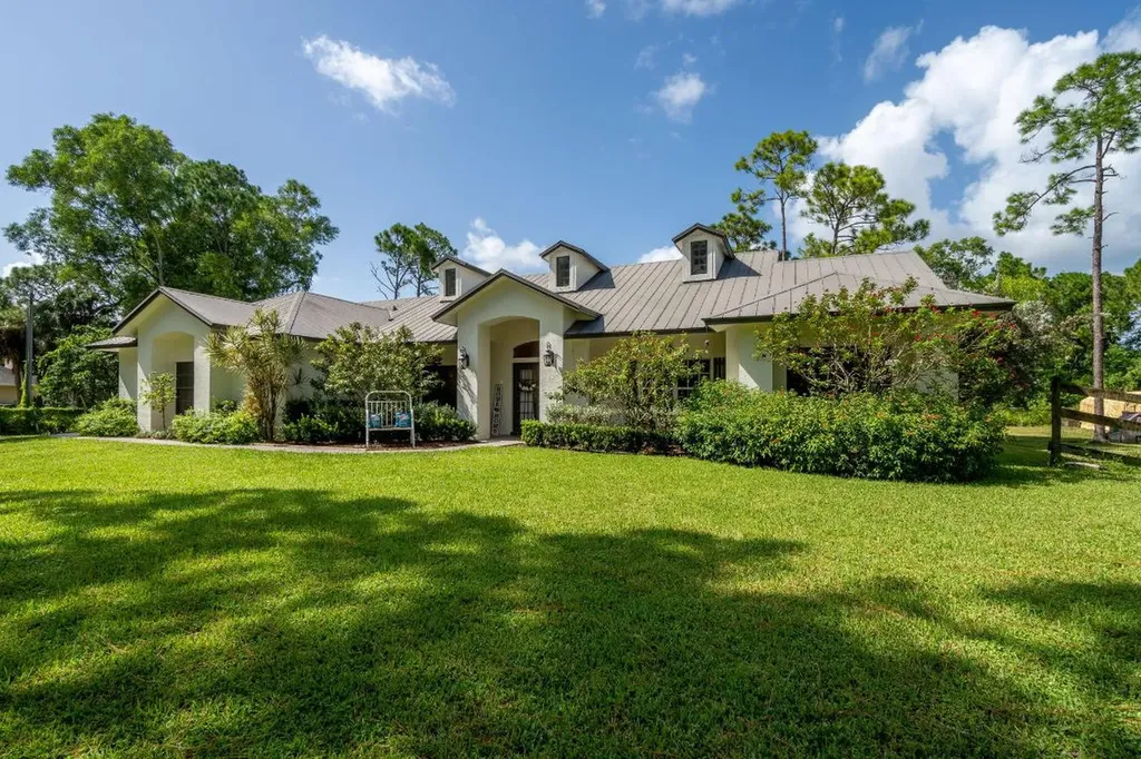 12213 87th Street N West Palm Beach FL 33412
