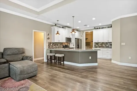 472 SW Vista Lake Drive Port St Lucie FL 34953