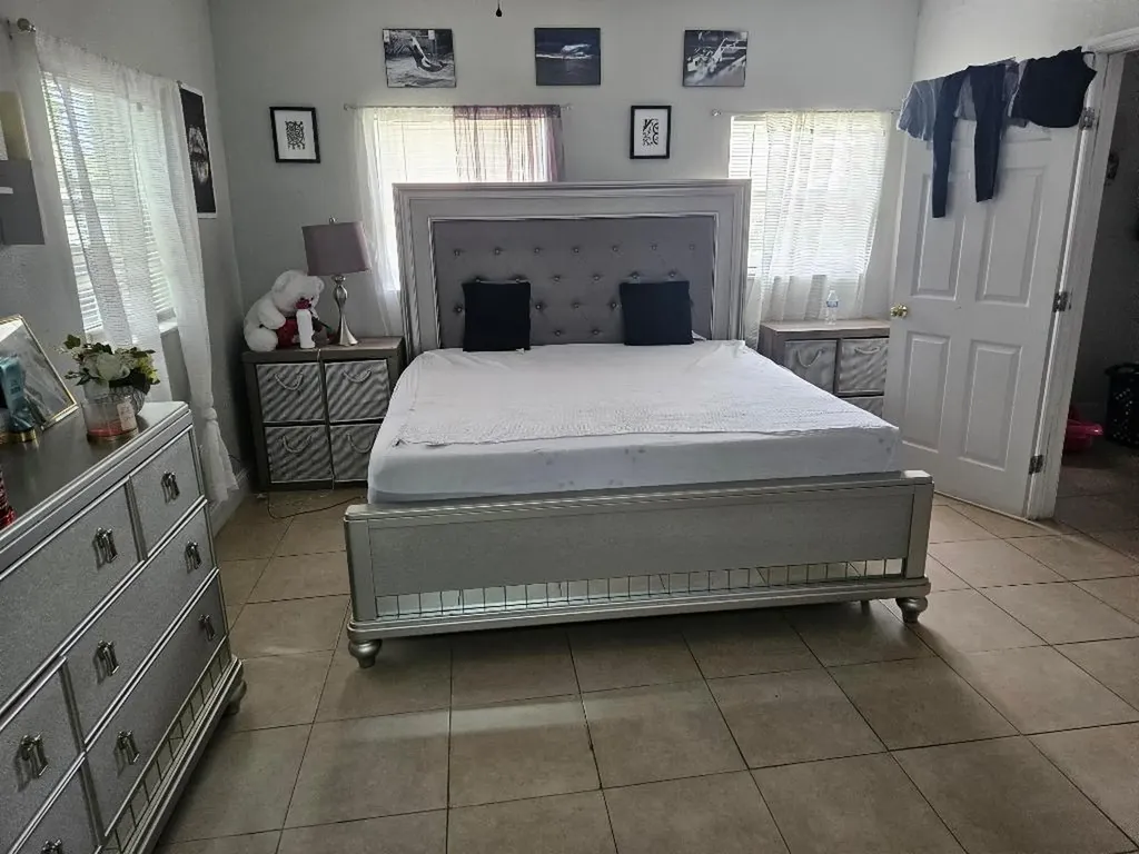 190 W 14th Street Riviera Beach FL 33404