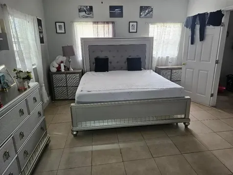 190 W 14th Street Riviera Beach FL 33404