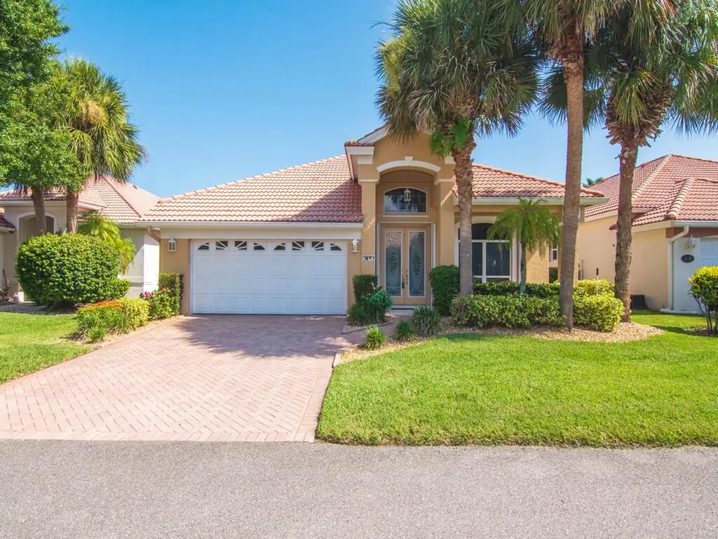 612 NW Lambrusco Drive Port St Lucie FL 34986