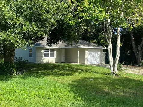 2545 86th Avenue Vero Beach FL 32966