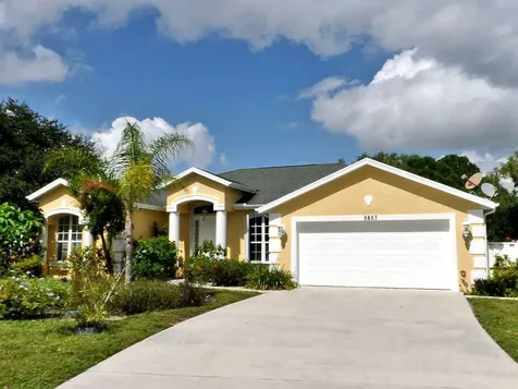 5857 NW Dunmore Avenue Port St Lucie FL 34986