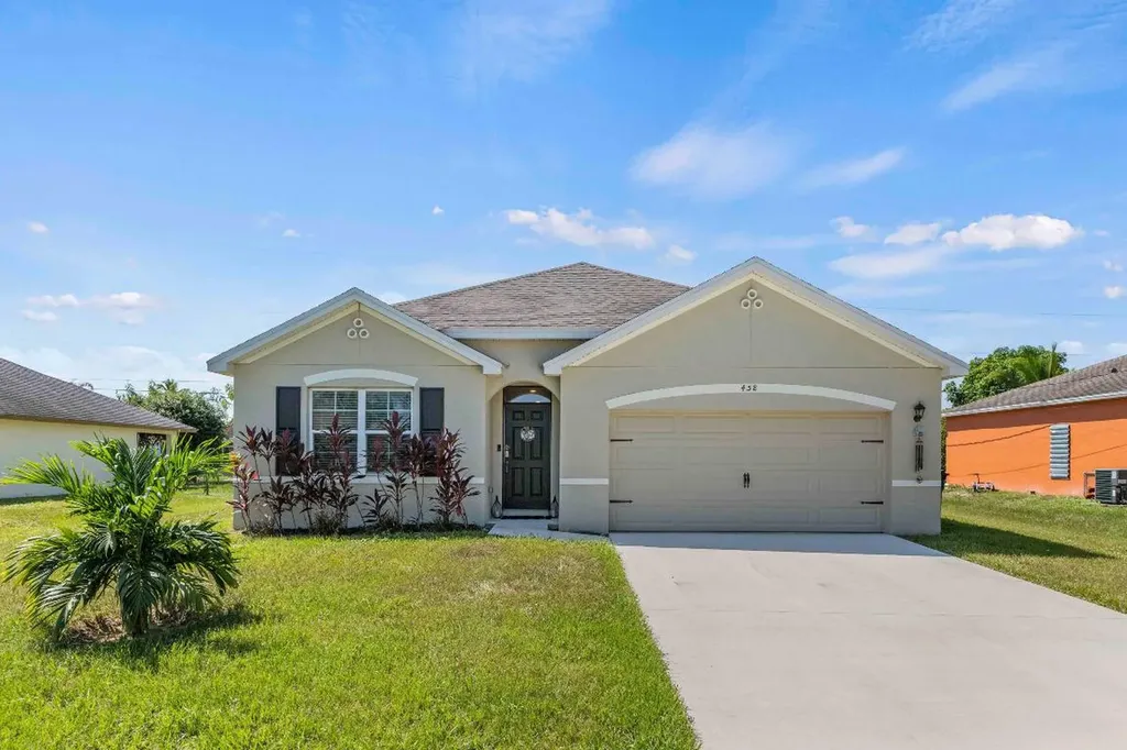 458 SW Laconic Avenue Port St Lucie FL 34953
