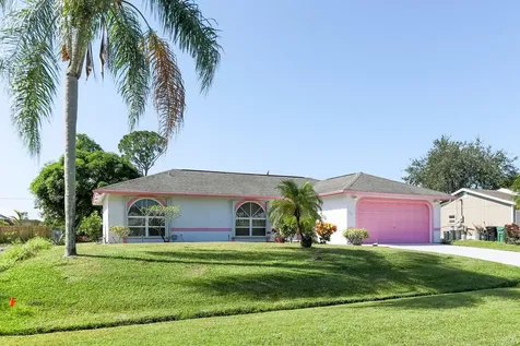 352 SW Duval Avenue Port St Lucie FL 34983