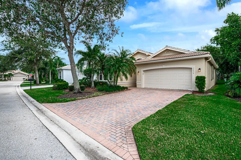 7828 Ocean Reef Terrace Lake Worth FL 33467
