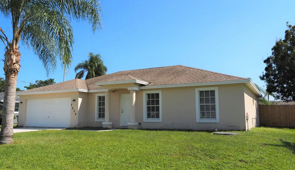 2628 SE Export Avenue Port St Lucie FL 34952
