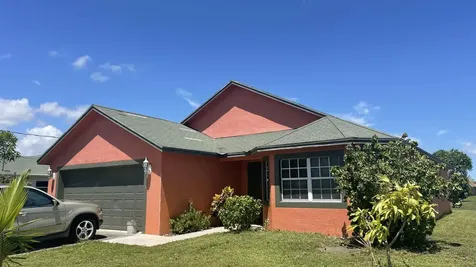 401 NW Kilpatrick Avenue Port St Lucie FL 34983