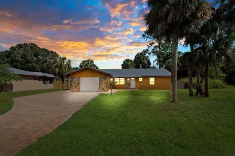 7504 Hibiscus Road Fort Pierce FL 34951