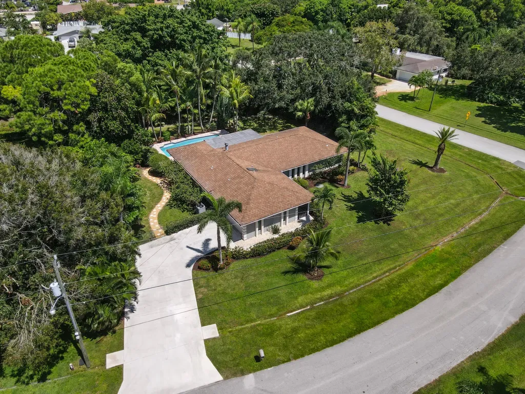 1997 SE Bolton Avenue Port St Lucie FL 34952