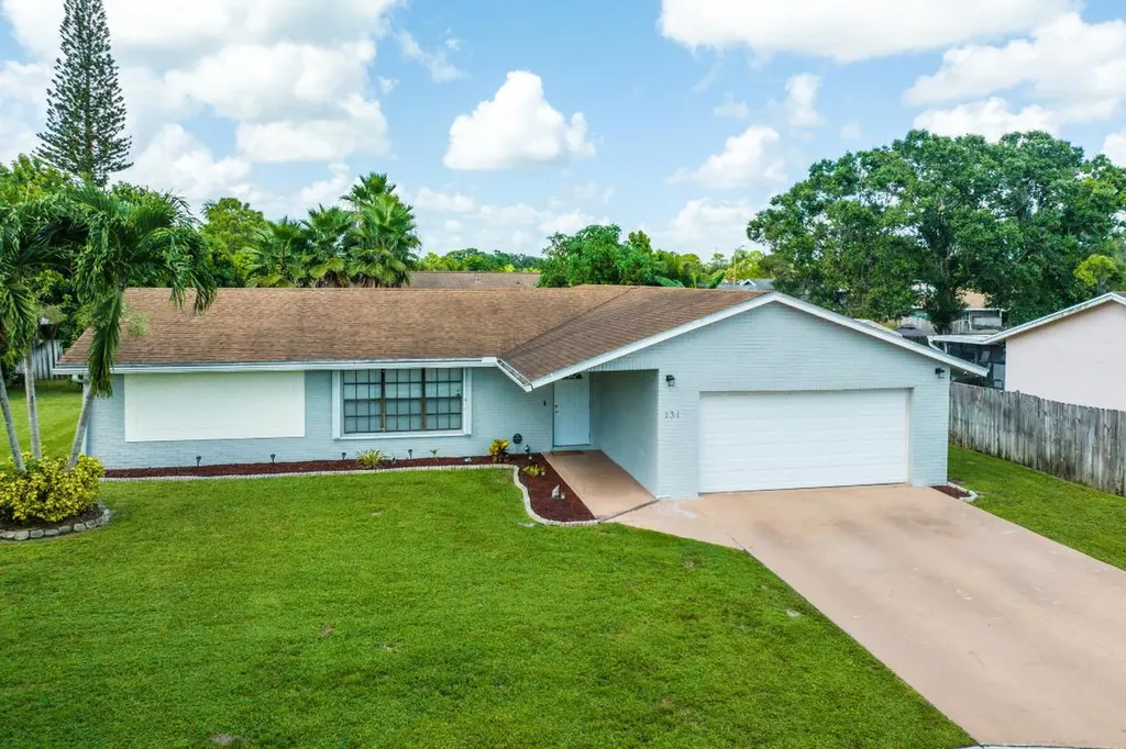 131 Raven Court Royal Palm Beach FL 33411