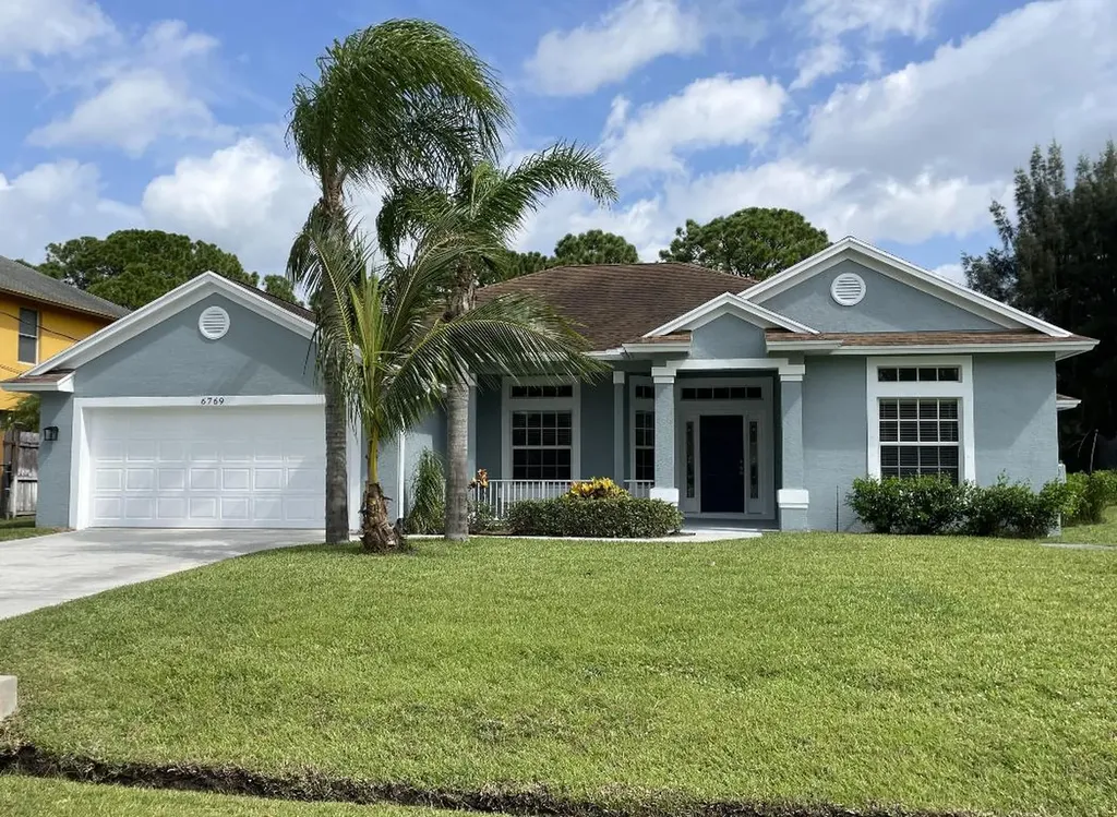 6769 NW Omega Road Port St Lucie FL 34983