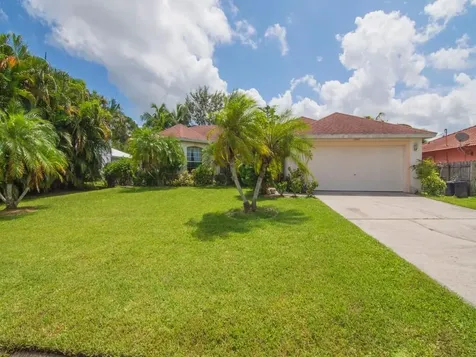 1686 SW Mercedes Avenue Port St Lucie FL 34953