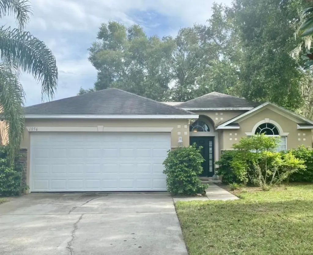 1056 Osprey Cove Circle Groveland FL 34736
