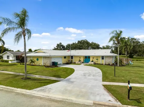 1851 SE Erwin Road Port St Lucie FL 34952