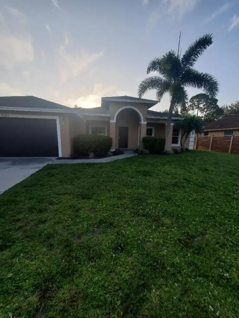 4181 SW Darien Street Port St Lucie FL 34953