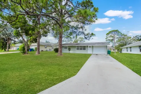1126 Clearmont Street Sebastian FL 32958