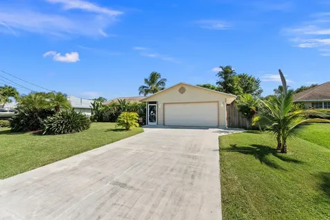 484 SE Nome Drive Port St Lucie FL 34984