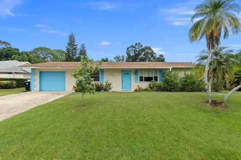881 SE Streamlet Avenue Port St Lucie FL 34983