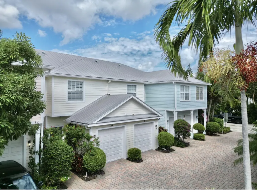 902 S Federal Highway Lake Worth Beach FL 33460