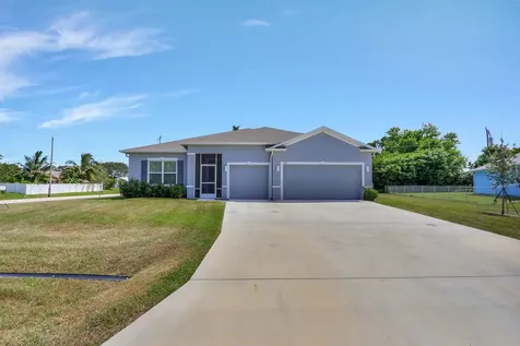 502 SW Dauphin Avenue Port St Lucie FL 34953