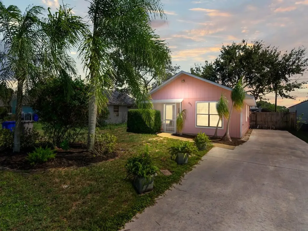431 12th Street SW Vero Beach FL 32962