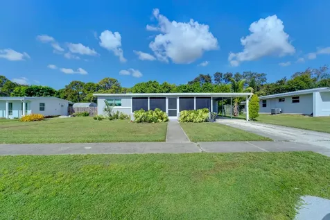 270 Banyan Drive Port St Lucie FL 34952