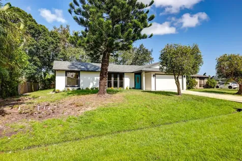 631 NE Helicon Lane Port St Lucie FL 34983