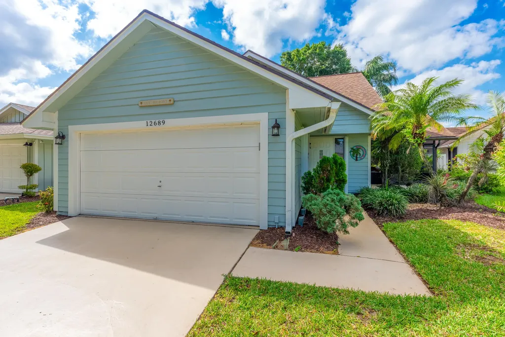 12689 SE Cascades Court Hobe Sound FL 33455
