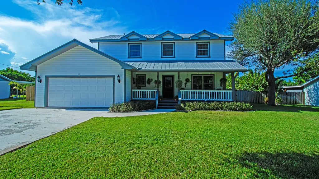 7995 SE Palm Street Hobe Sound FL 33455