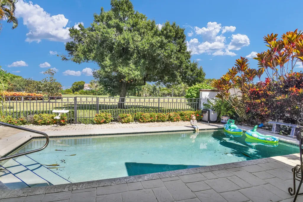 5898 NW 21st Avenue Boca Raton FL 33496