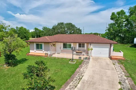 2078 SE West Dunbrooke Circle Port St Lucie FL 34952