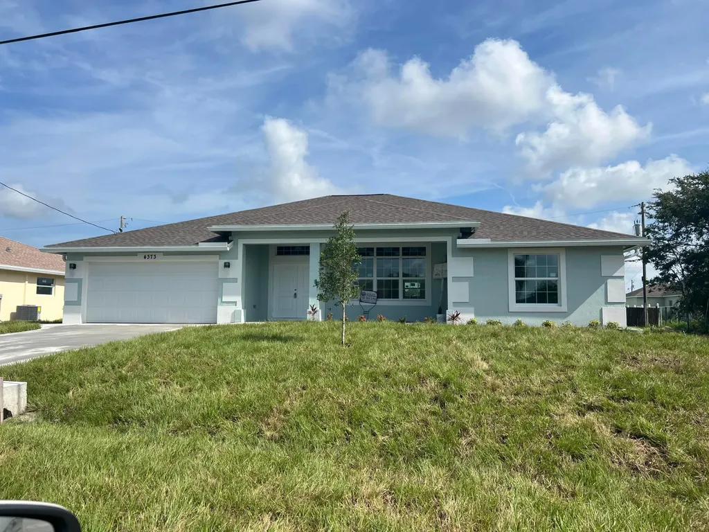 4373 SW Jarmer Road Port St Lucie FL 34953