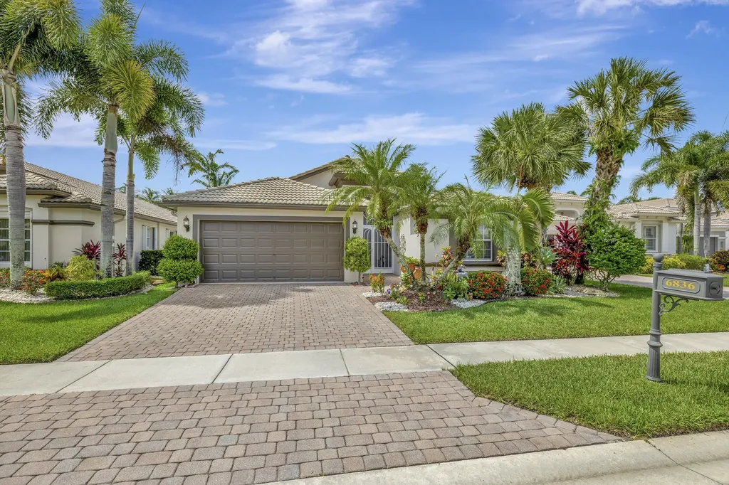 6836 Rienzo Street Lake Worth FL 33467