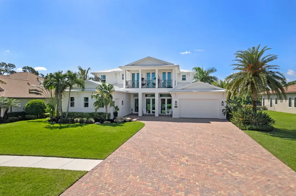 13305 NW Baywood Place Palm City FL 34990
