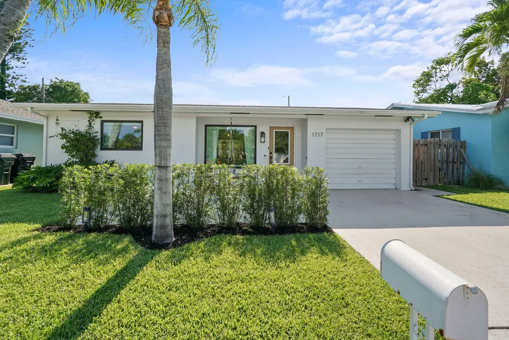 1717 N K Street Lake Worth Beach FL 33460