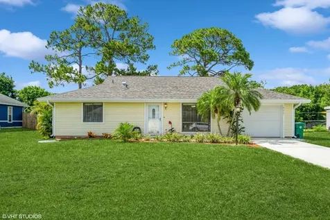 322 SE Volkerts Terrace Port St Lucie FL 34983