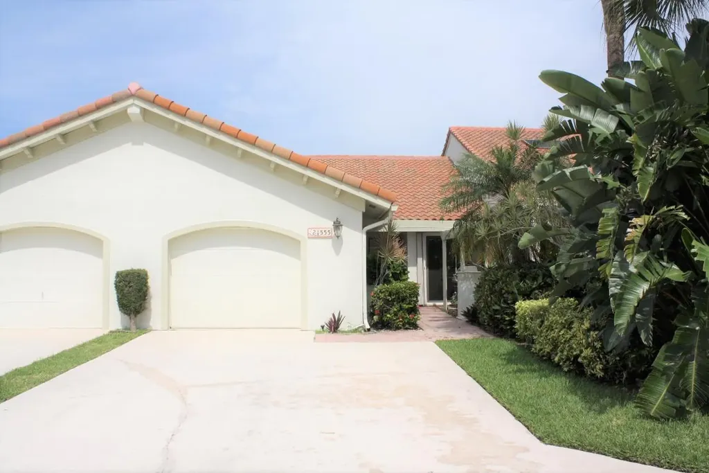 21555 Coronado Avenue Boca Raton FL 33433