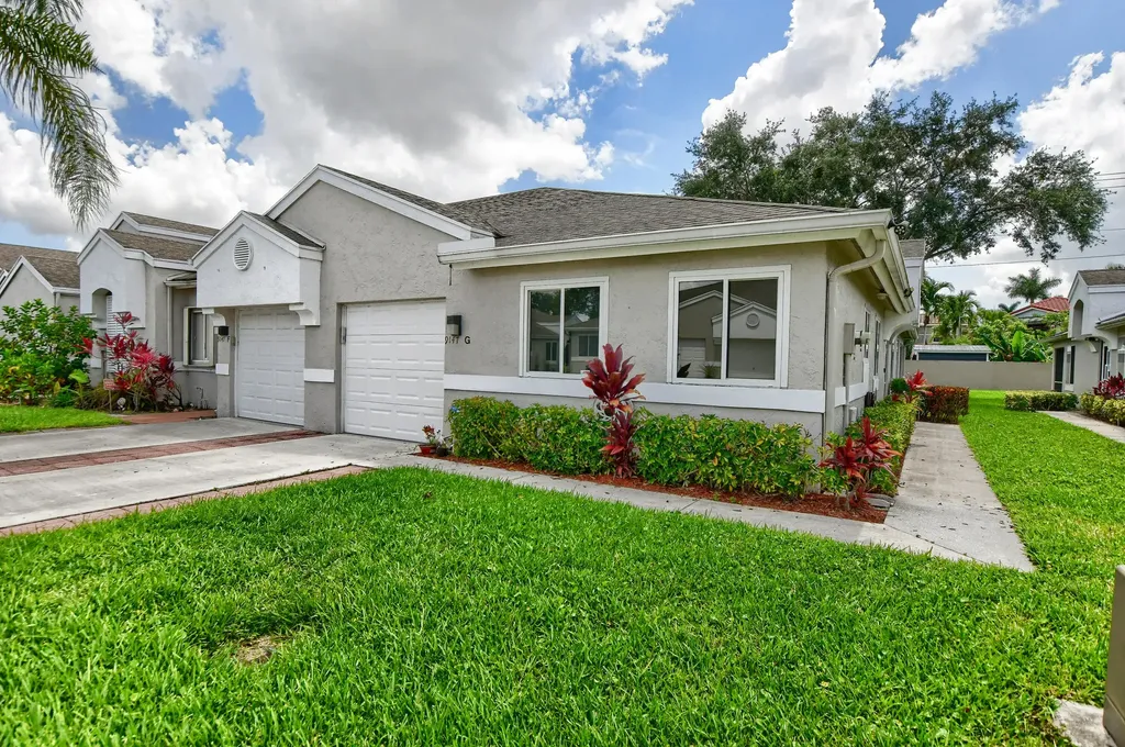 9147 Vineland Court Boca Raton FL 33496