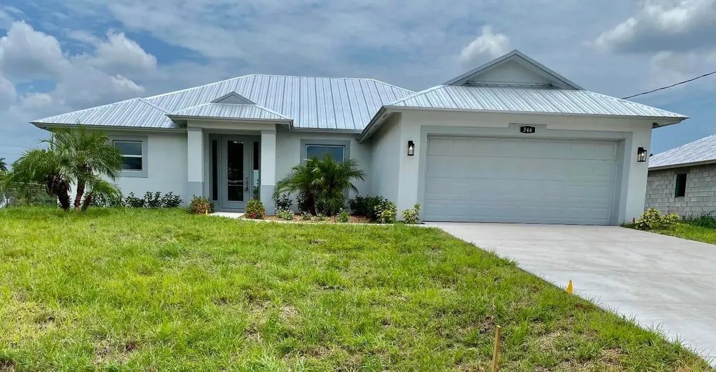 346 SW Ridgecrest Drive Port St Lucie FL 34953